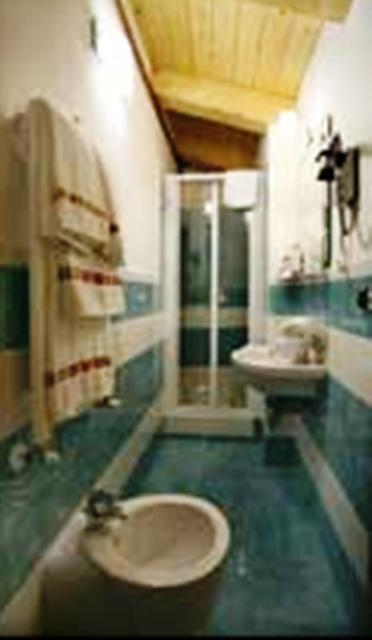 Il Postale Bed & Breakfast Castel Di Sangro Rom bilde